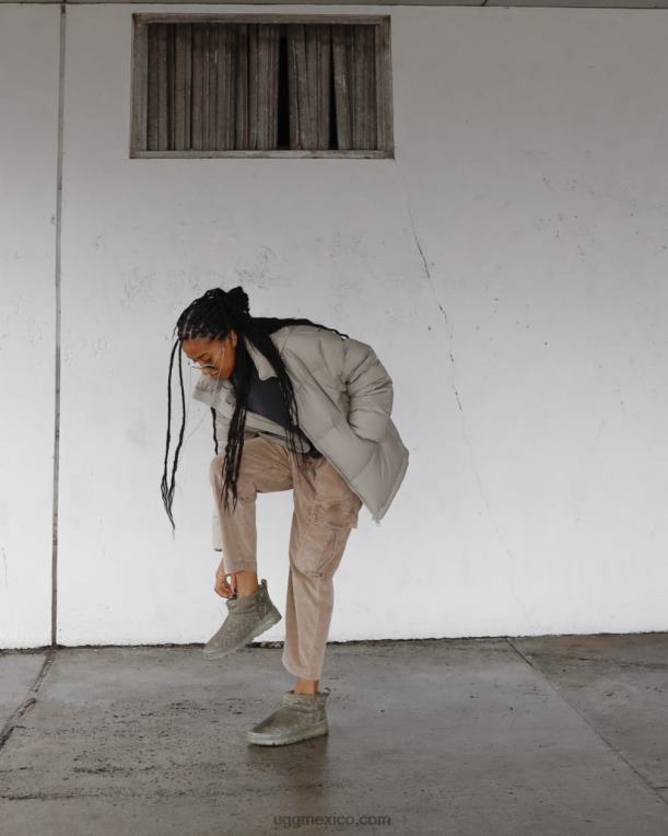 aceituna quemada 00NF2137 UGG mujer monograma ultra mini clásico