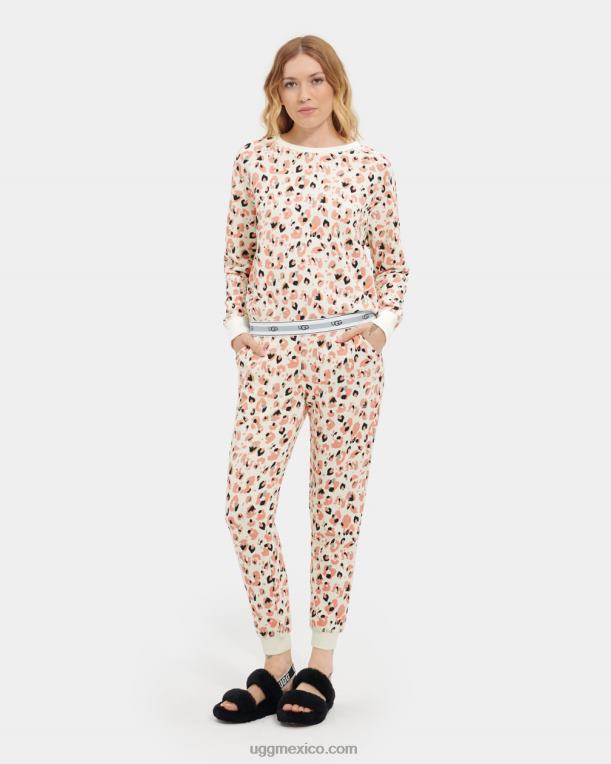 leopardo pintado de crema