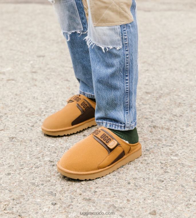 castaña 00NF1637 UGG hombres slip-on de dunas