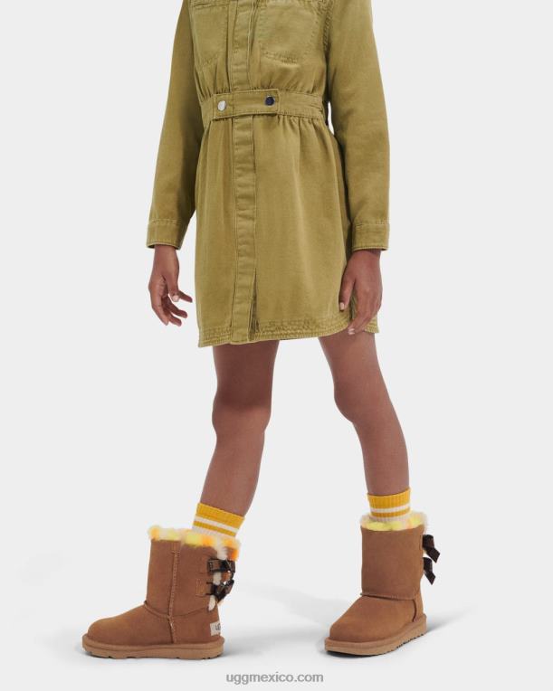 castaña 00NF1773 UGG niños bailey arco plaid punk