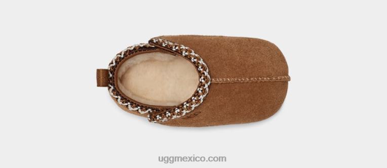 castaña 00NF2035 UGG bebé tasman y gorro