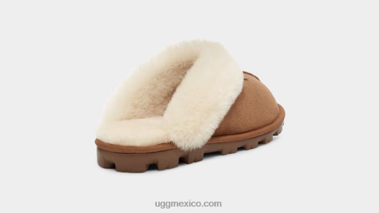 castaña 00NF486 UGG mujer zapatilla coqueta