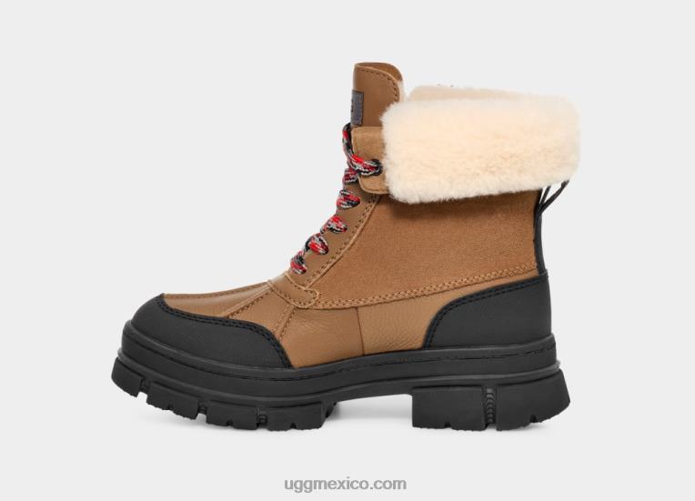 castaña 00NF548 UGG mujer Addie Ashton