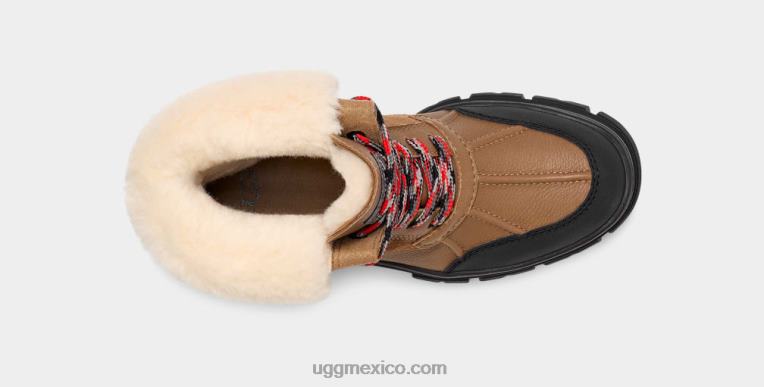 castaña 00NF548 UGG mujer Addie Ashton