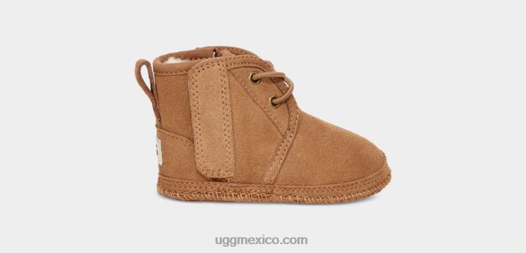 castaña 00NF2017 UGG bebé Neumel